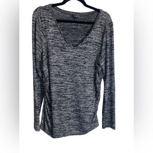 Limited XL Gray Long Sleeve Pull Over Top With Ribbed Sides New without tags